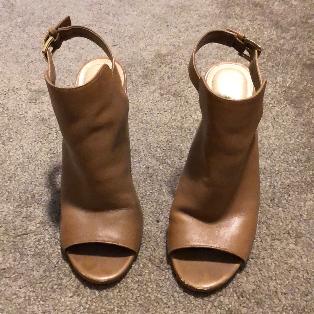 Tan Brown Open-Toed Booties / Heels